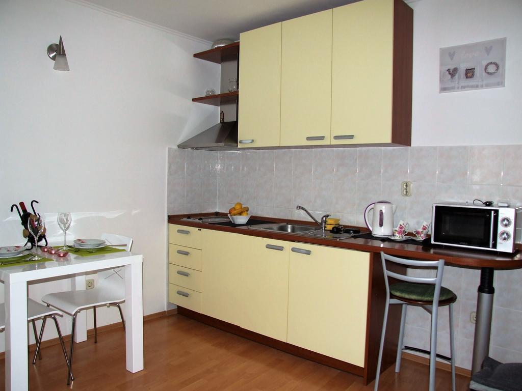 Apartment Ivana Split Exteriör bild